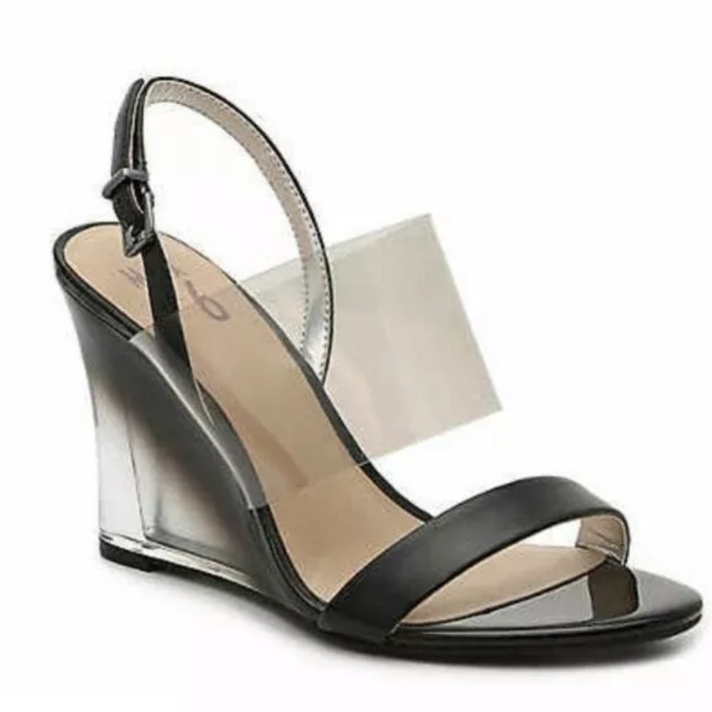 Mix No. 6 “Bryden” Wedge Women’s Sandals Size 7.5M